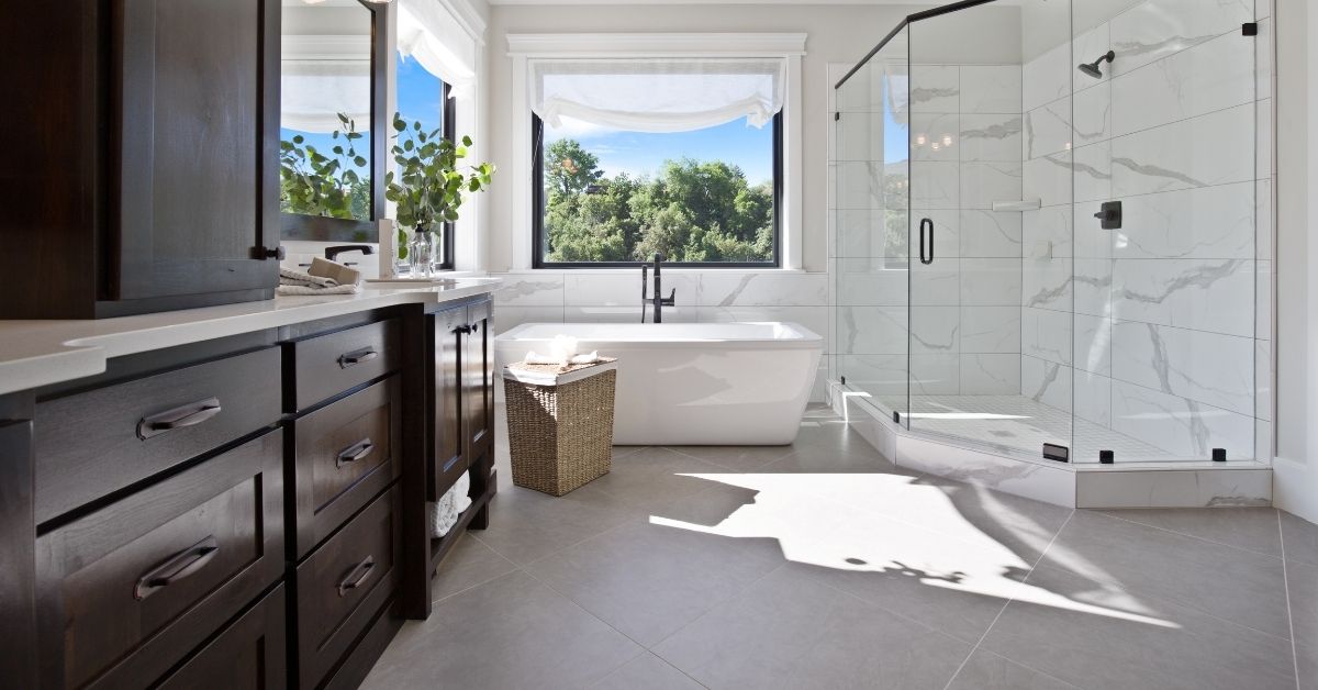 13 Modern Bathroom Ideas You’ll Love