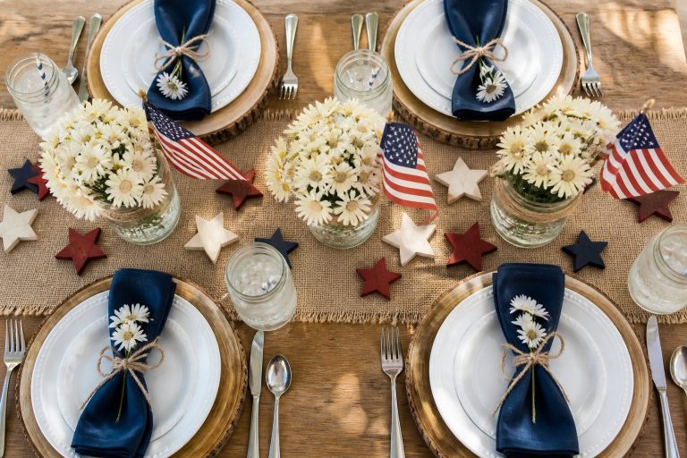 9 Creative 4th of July Tablescapes on a Budget Under $20 That Look Expensive 22 9 4th of July Tablescapes on a Budget Under $20 That Look Expensive