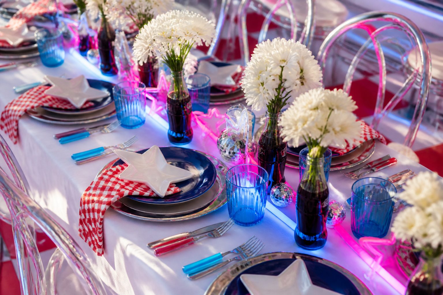 10 4th of July Tablescapes for Teen Parties That Are Actually Cool