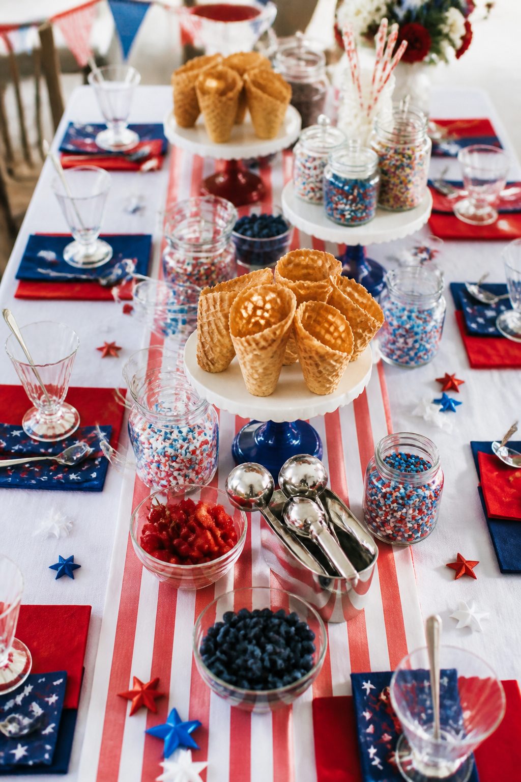 9 Creative 4th of July Tablescapes for Kids Party Inspiration 6 Item 6